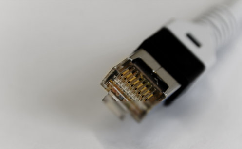 Comment brancher un câble ethernet